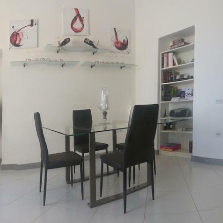 Reggiahome Apartment Caserta Buitenkant foto