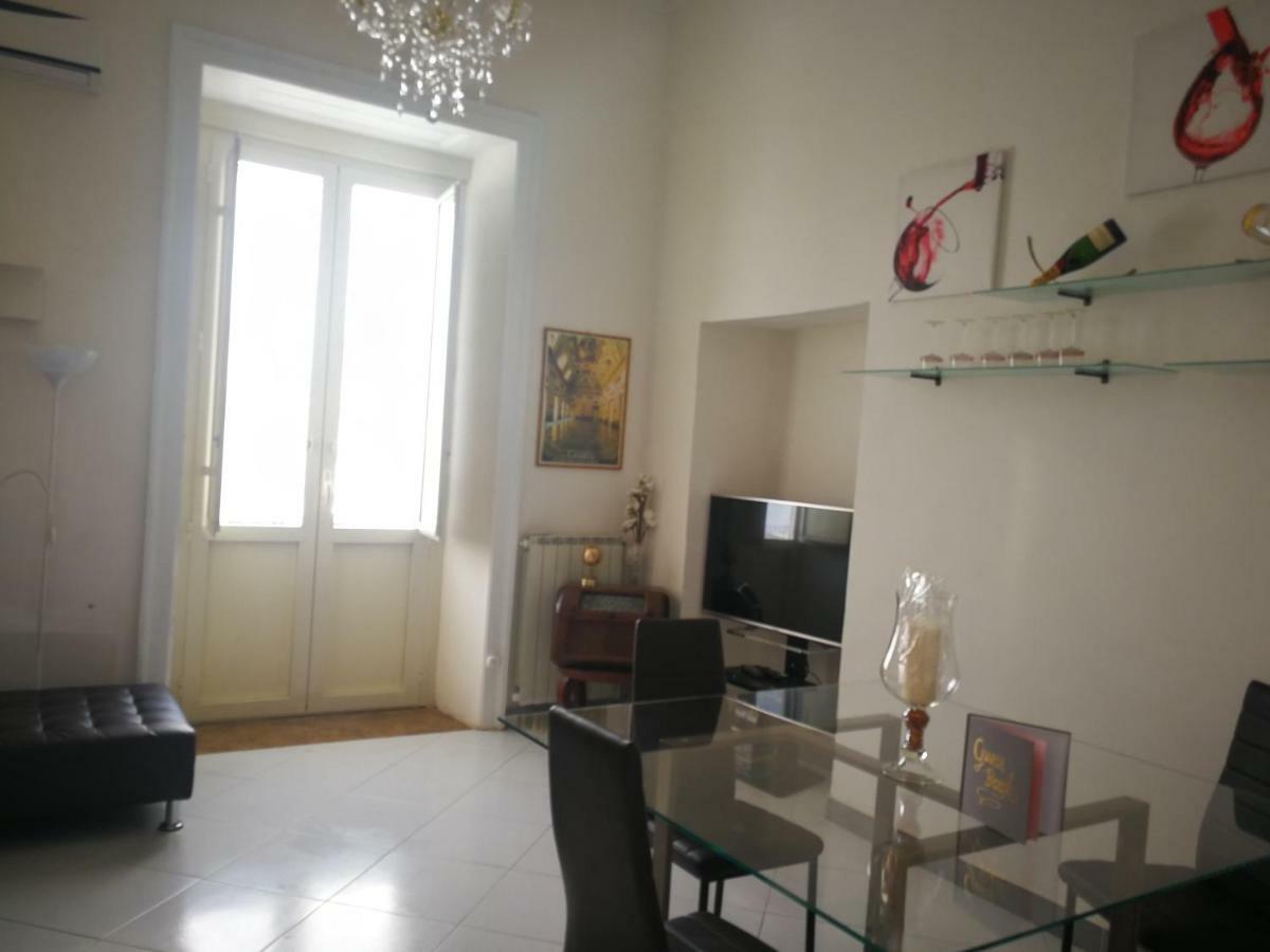 Reggiahome Apartment Caserta Buitenkant foto